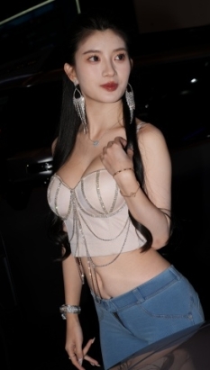 网红紧牛车模美女（BB酱）（完整版）