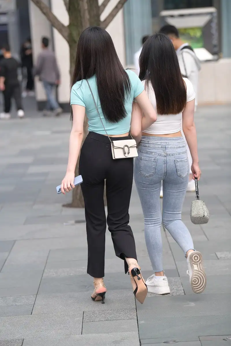 26092733745.webp.webp