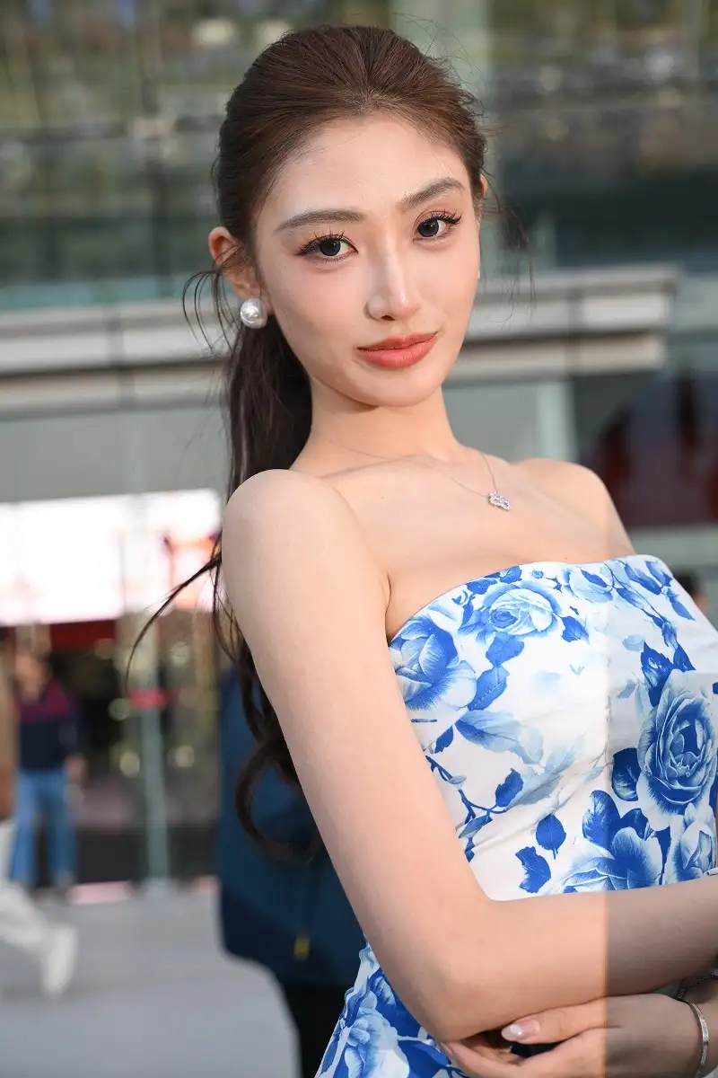 24090229918.webp.webp