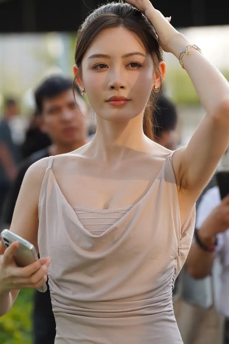 29063501174.webp.webp