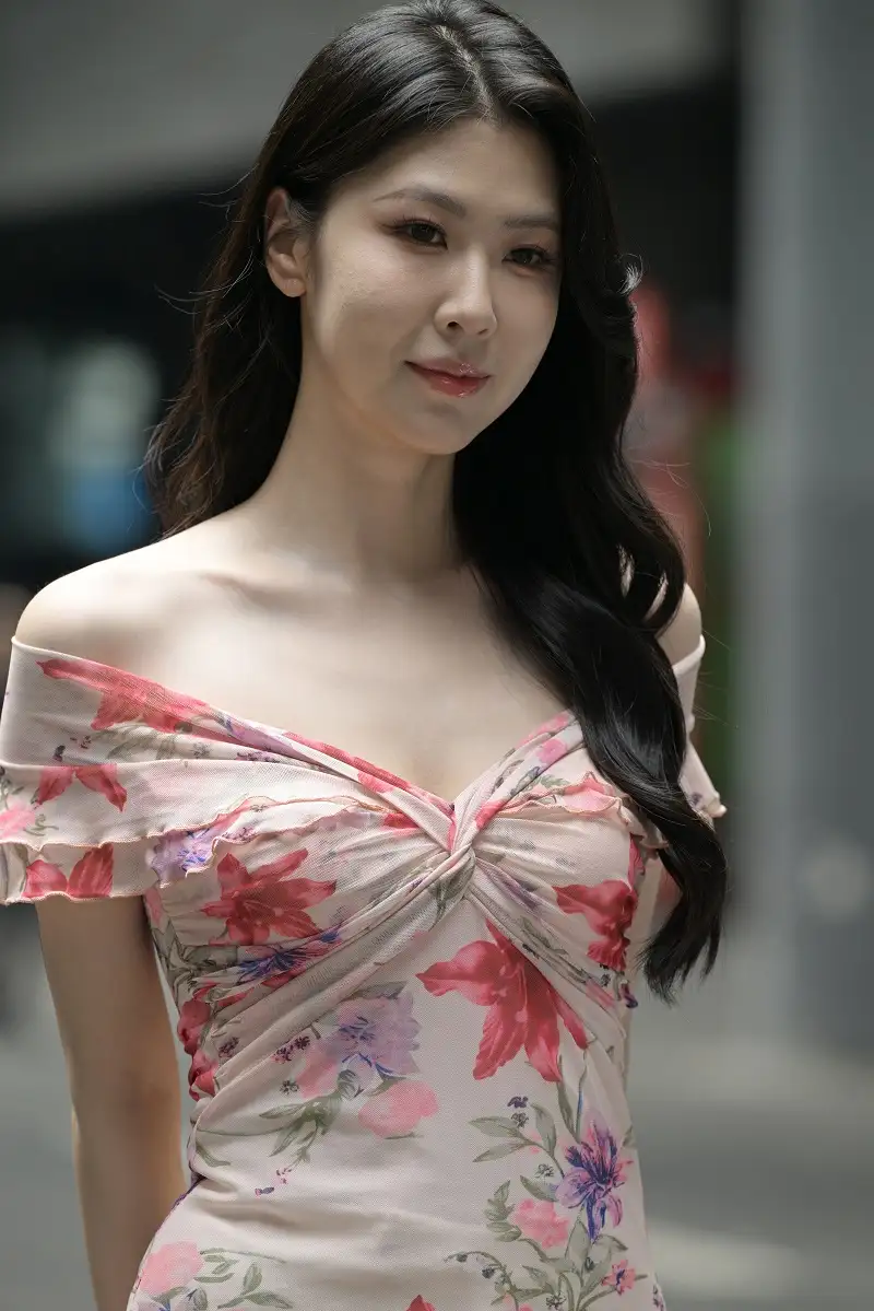 30081428800.webp.webp
