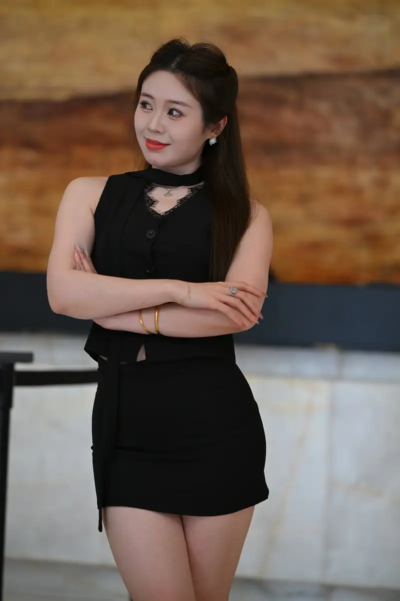 15081431419.webp.webp