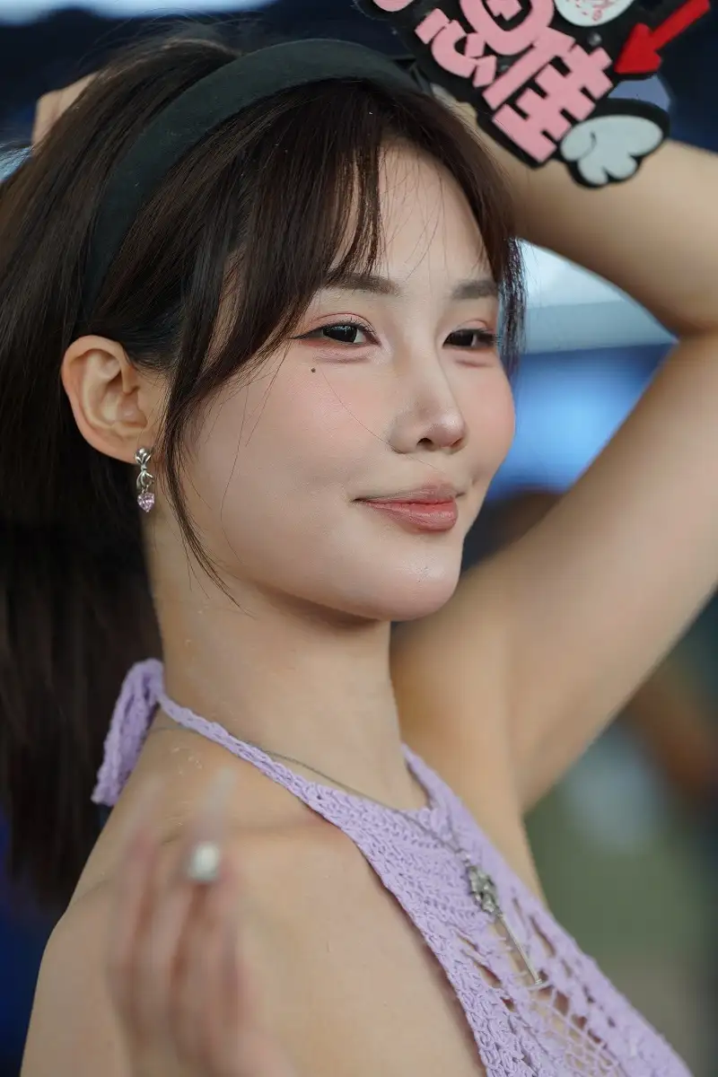 13060849558.webp.webp
