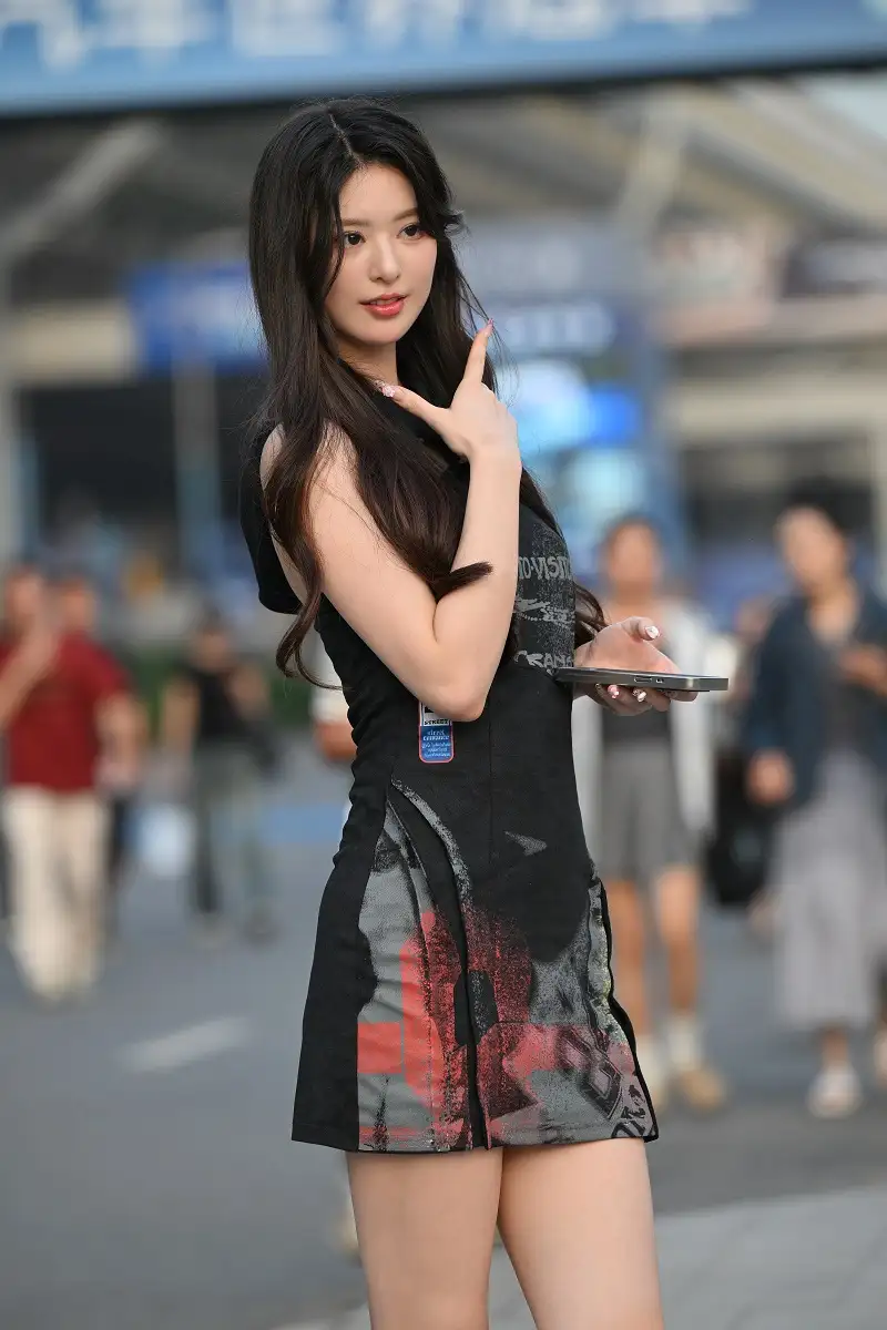 25112821260.webp.webp