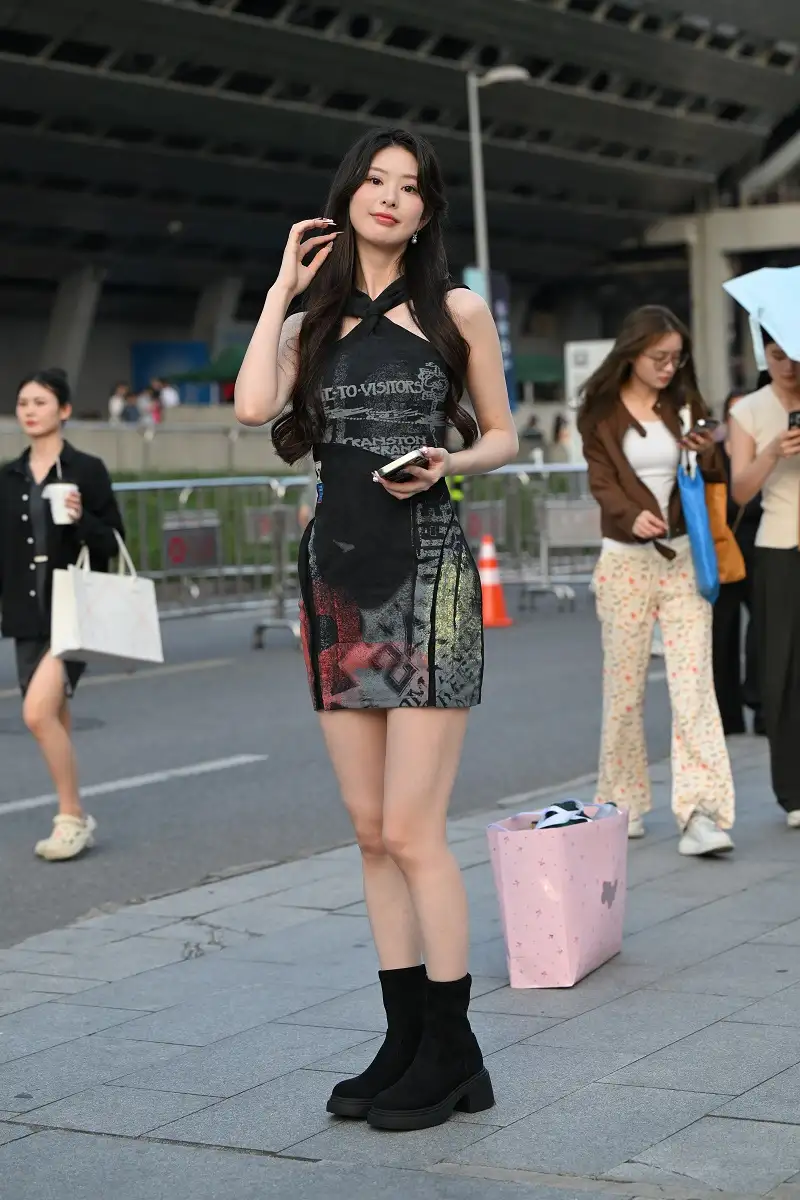 25112817954.webp.webp