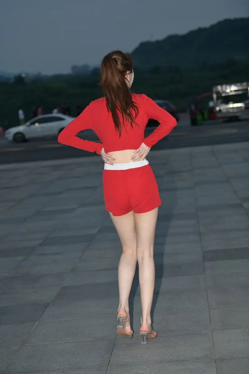 19052036948.webp.webp