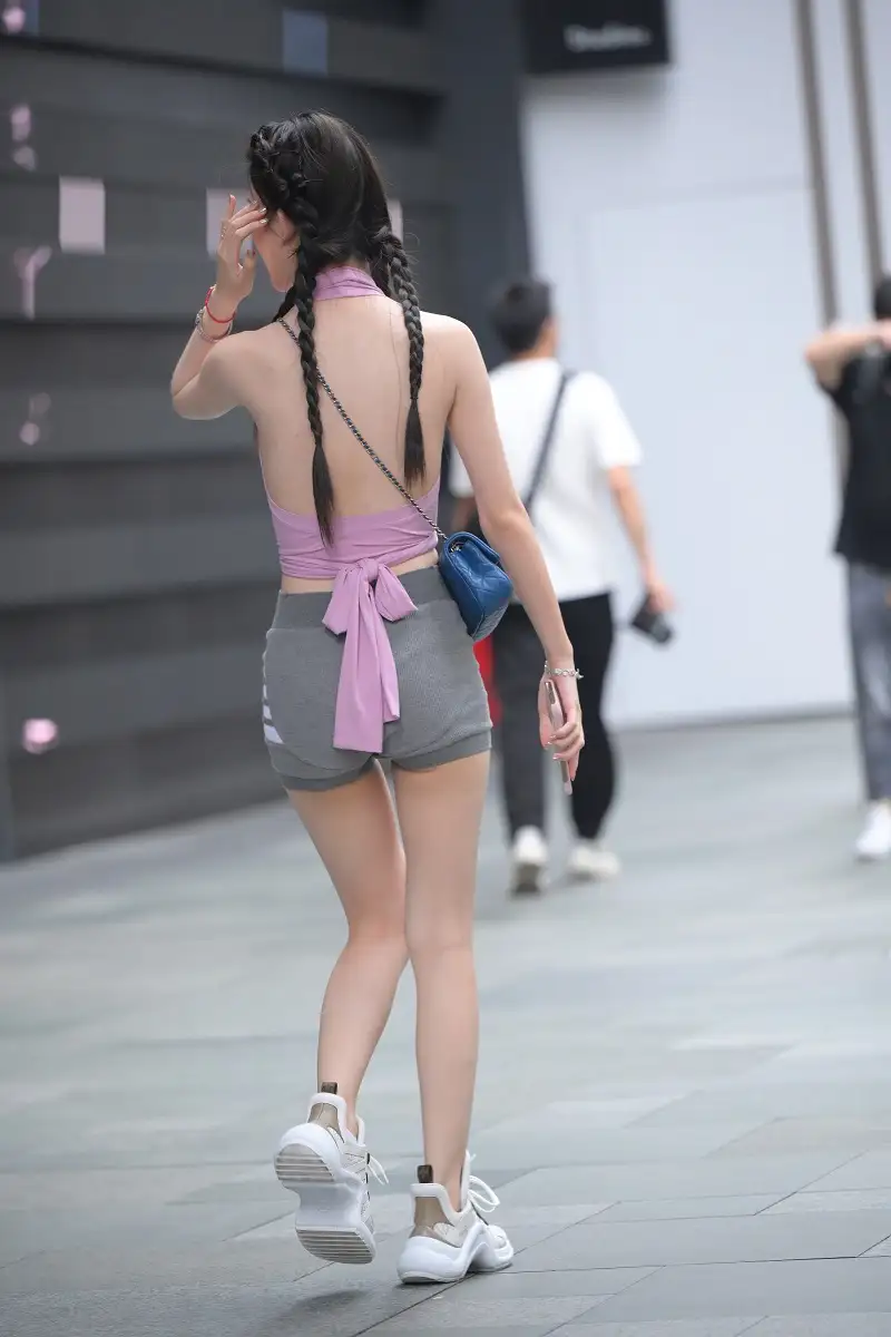 29074527613.webp.webp