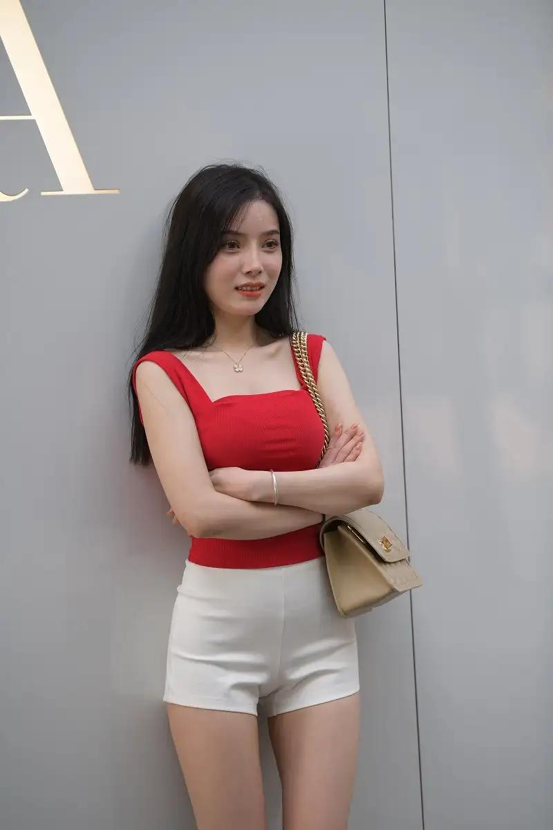 23100103769.webp.webp