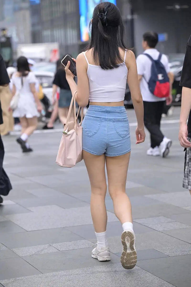 30070022723.webp.webp