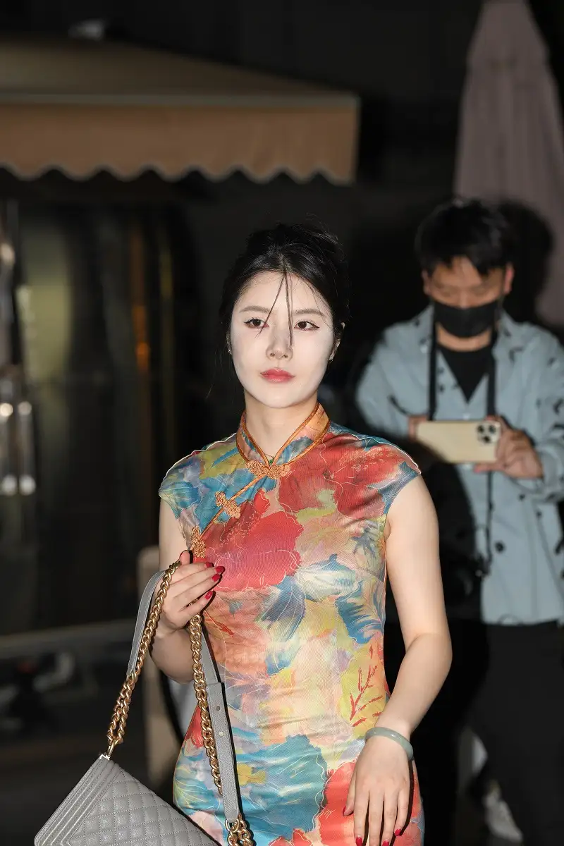 19062045440.webp.webp