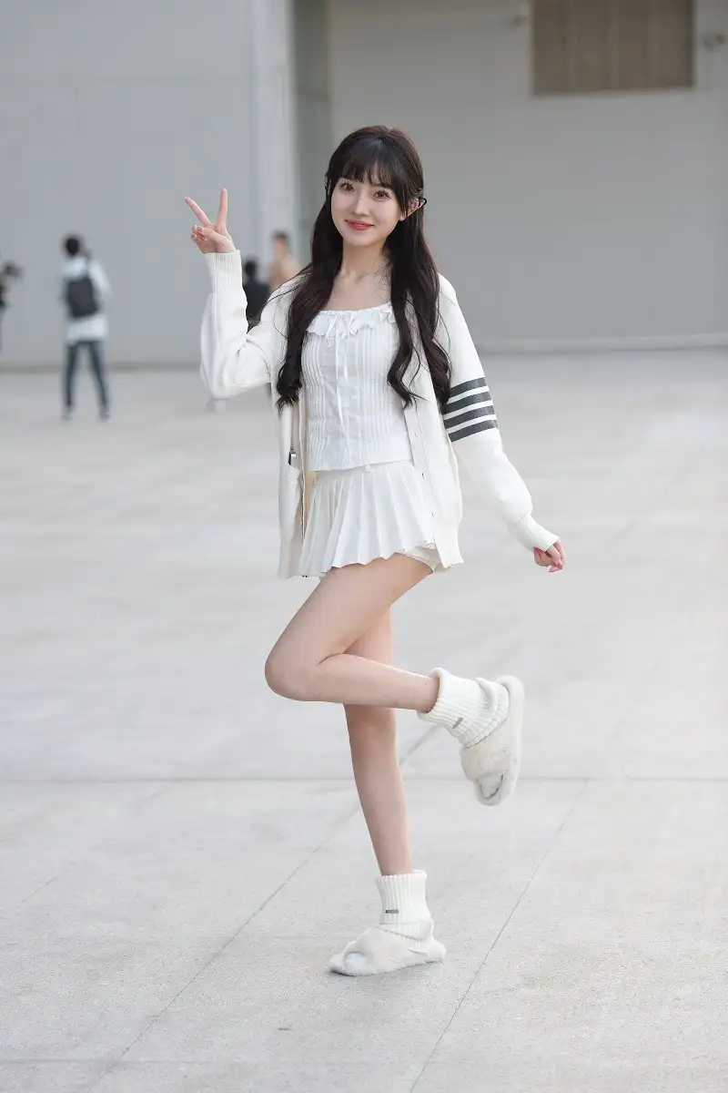 19131806785.webp.webp