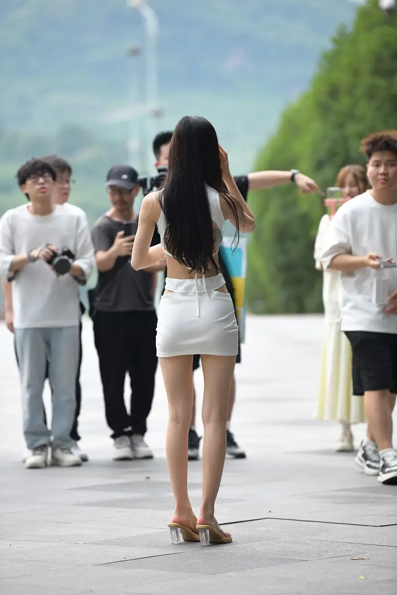 20123755965.webp.webp