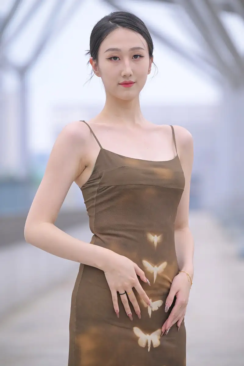 17072658401.webp.webp