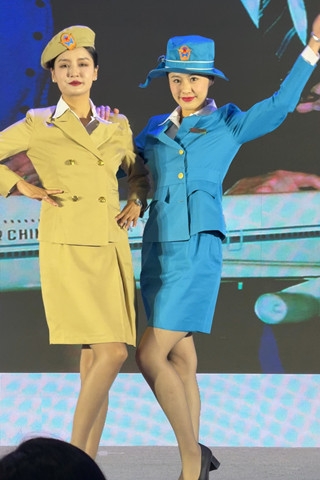 国航历代制服秀（视频版）