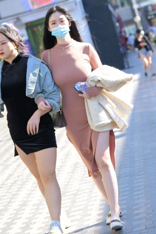 多么地想为你买一瓶怡宝喝（城市版）