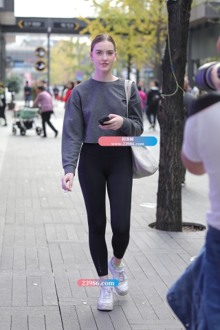 【凯恩赛贴】清秀漂亮的俄罗斯姑娘