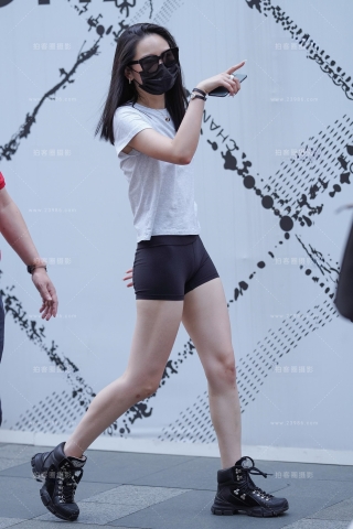 查看完整内容：清凉 - 共23张图片