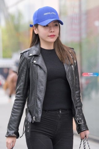 【红石赛帖】黑色紧牛性感美女