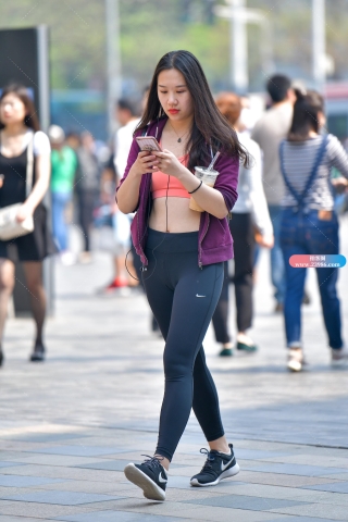 【红石赛帖】性感瑜伽裤美女