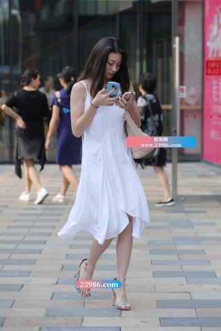 【视觉冲击赛帖】吊带裙，美腿，凉高跟淑女