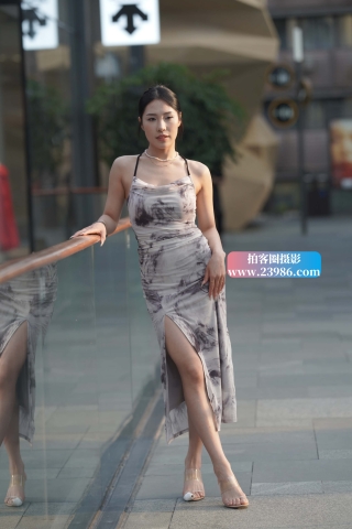 搭讪开衩裙朲槭