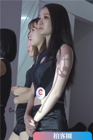 查看完整内容：极品性感美臀小清新女神姐姐60095（视频版） - 共8张图片