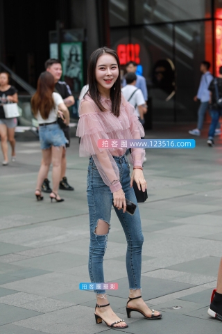 【凯恩赛贴】甜美紧牛美女