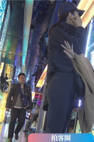 查看完整内容：4k-极品圆臀长腿紧身裤美女（上）[1.79 GB]（视频版） - 共8张图片