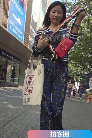 查看完整内容：4k-女神的新衣霸气性感美美哒 [3.74 GB]（视频版） - 共12张图片