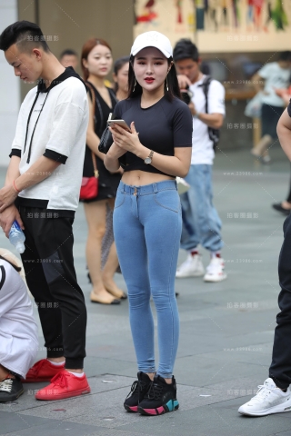 【凯恩赛贴】身材紧致动人