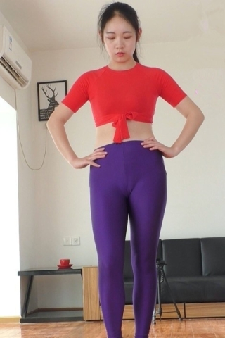 查看完整内容：优尚紫裤（安安）紫色瑜伽裤原版模拍（视频版） - 共6张图片