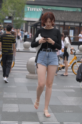 大爱~美女这双~大长肉腿