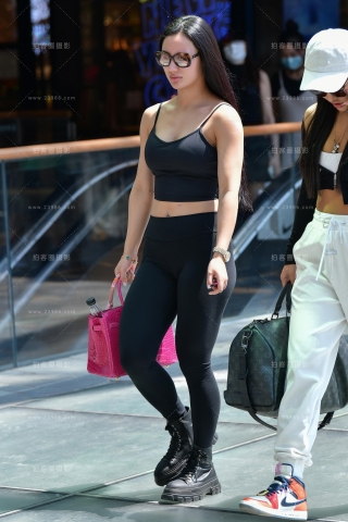 ★丰腴瑜伽裤美女★