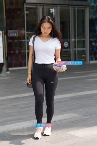 【凯恩赛帖】黑色紧身弹力裤