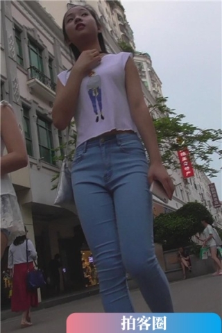 查看完整内容：街拍极品苗条好身材蓝牛美女姐姐 [633 MB]（视频版） - 共8张图片