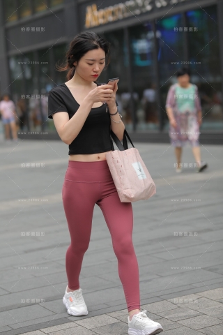 【凯恩赛贴】瑜伽裤小妹