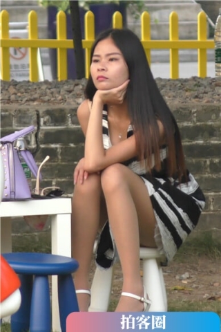 查看完整内容：发呆的长发姑娘 [1.08 GB]（视频版） - 共12张图片