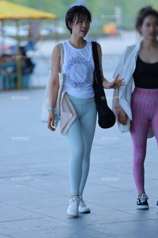 第1609篇★清新紧身美女★