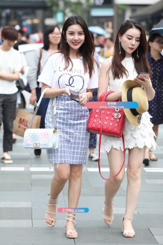 【辉辉赛贴】漂亮小姐姐