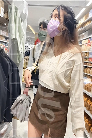 查看完整内容：香港LCL62部 2025全集精品视频（全网独家发布） - 共3张图片