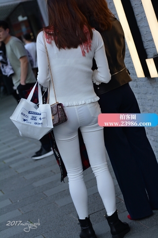 咔喳赛24 白裤深色内搭配不协调（15p）
