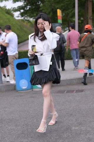 她，给我的感觉真好~