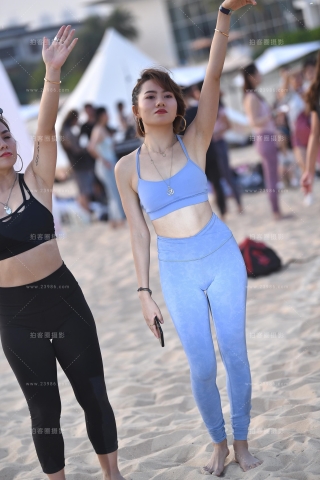 【咔喳赛贴】音乐节上不停地挥手