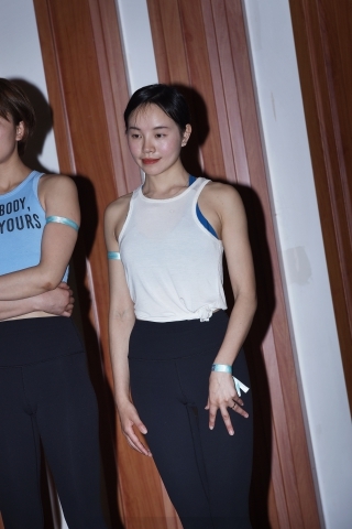 【咔喳赛贴】文静（城市版）