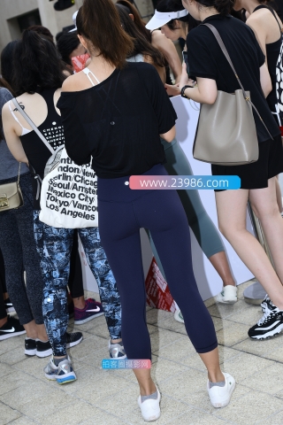 【咔喳赛贴】兰色九分裤