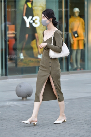 ★逛街长裙美女★