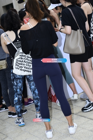 【咔喳赛贴】兰色九分裤