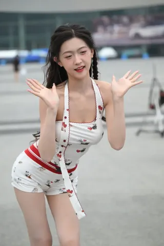 甜美连体衣小可爱（完整版）