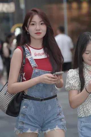 甜美清新肉丝短裤美眉（完整版）