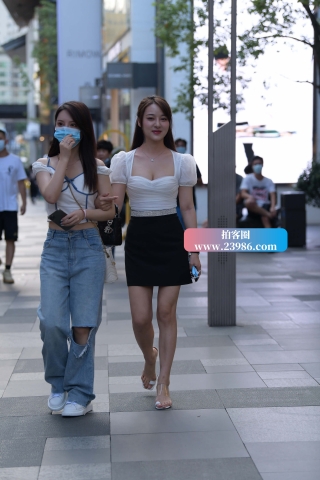 身材与美貌并存